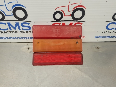Ford 7840, 5640, 6640, 7740, 8240, 8340 Tail Lamp Lens F0nn13r356ba - Lumière/ Éclairage: photos 1 Ford 7840, 5640, 6640, 7740, 8240, 8340 Tail Lamp Lens F0nn13r356ba - Lumière/ Éclairage: photos 1