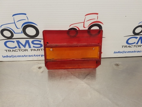 Ford 7840, 5640, 6640, 7740, 8240, 8340 Tail Lamp Lens F0nn13r356ba - Lumière/ Éclairage: photos 3 Ford 7840, 5640, 6640, 7740, 8240, 8340 Tail Lamp Lens F0nn13r356ba - Lumière/ Éclairage: photos 3
