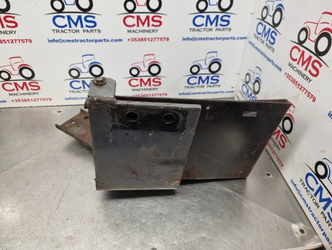 Ford 7840, 8240, 8340, 6640 Battery Tray Assy F0nn10n655ab11b, F0nn10723de11m - Suspension de cabine: photos 3 Ford 7840, 8240, 8340, 6640 Battery Tray Assy F0nn10n655ab11b, F0nn10723de11m - Suspension de cabine: photos 3