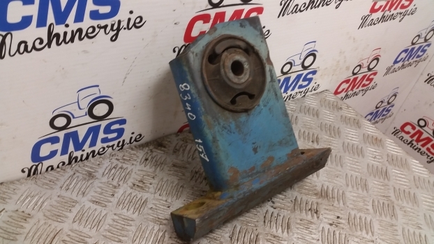 Ford 7840, 8240, 8340 Cab Support Assy Rear Left E9nn94001n45aa11m - Suspension de cabine pour Tracteur agricole: photos 5 Ford 7840, 8240, 8340 Cab Support Assy Rear Left E9nn94001n45aa11m - Suspension de cabine pour Tracteur agricole: photos 5
