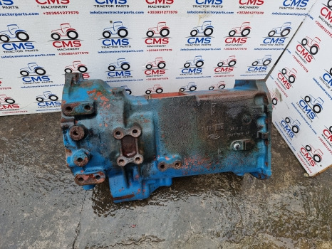 Ford 7840 8240, Sle, 40 Series Transmission Housing Sump F0nn7006af, F0nn7006ae - Boîte de vitesse: photos 2 Ford 7840 8240, Sle, 40 Series Transmission Housing Sump F0nn7006af, F0nn7006ae - Boîte de vitesse: photos 2