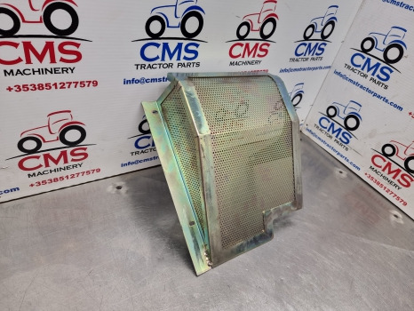 Ford 7910, 7810, 8210 Engine Side Guard, Shield Grill E9nn19n710aa11b - Calandre: photos 2 Ford 7910, 7810, 8210 Engine Side Guard, Shield Grill E9nn19n710aa11b - Calandre: photos 2