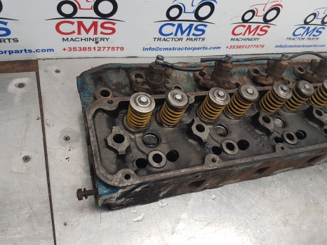 Ford 8210, Tw5, 7810, 7910, 8530 Engine Cylinder Head D9nn6049fb - Culasse pour Machine agricole: photos 4 Ford 8210, Tw5, 7810, 7910, 8530 Engine Cylinder Head D9nn6049fb - Culasse pour Machine agricole: photos 4