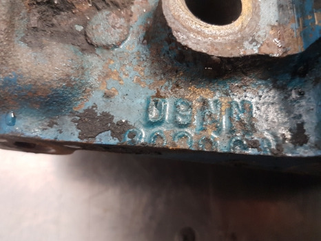 Ford 8210, Tw5, 7810, 7910, 8530 Engine Cylinder Head D9nn6049fb - Culasse pour Machine agricole: photos 5 Ford 8210, Tw5, 7810, 7910, 8530 Engine Cylinder Head D9nn6049fb - Culasse pour Machine agricole: photos 5