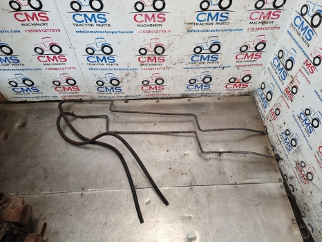 Ford 8340, 7840, 8240, Transmission Oil Cooler Pipes, Tubes 82006300, 82016764 - Radiateur: photos 2 Ford 8340, 7840, 8240, Transmission Oil Cooler Pipes, Tubes 82006300, 82016764 - Radiateur: photos 2