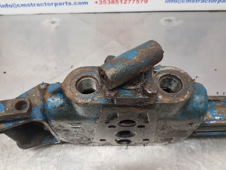Ford 8700, 9700, Tw Series Tw15 Hydraulic Remote Valve E2nnb950ea - Valve hydraulique pour Tracteur agricole: photos 5 Ford 8700, 9700, Tw Series Tw15 Hydraulic Remote Valve E2nnb950ea - Valve hydraulique pour Tracteur agricole: photos 5