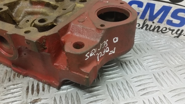 Ford Engine Cylinder Head 743f6090aaa - Culasse pour Tracteur agricole: photos 5 Ford Engine Cylinder Head 743f6090aaa - Culasse pour Tracteur agricole: photos 5