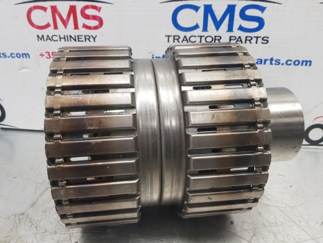 Ford New Holland 40 And Ts Series, 8240 Rear Clutch Housing, 82036853, 82016096 - Embrayage et pièces pour Machine agricole: photos 1 Ford New Holland 40 And Ts Series, 8240 Rear Clutch Housing, 82036853, 82016096 - Embrayage et pièces pour Machine agricole: photos 1