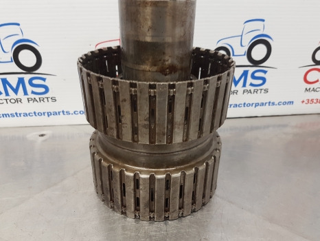 Ford New Holland 40 And Ts Series Rear Clutch Housing, 82036853, 82016096 - Embrayage et pièces pour Machine agricole: photos 2 Ford New Holland 40 And Ts Series Rear Clutch Housing, 82036853, 82016096 - Embrayage et pièces pour Machine agricole: photos 2