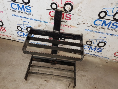 Ford New Holland 40, Ts ,ts110, 6640 Foot Step Assy Rhs 82008961,f0nn9420041bb - Marchepied: photos 3 Ford New Holland 40, Ts ,ts110, 6640 Foot Step Assy Rhs 82008961,f0nn9420041bb - Marchepied: photos 3