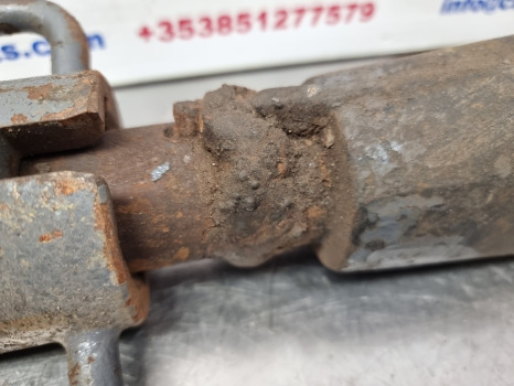 Ford New Holland 7740, 6640, 8340, Ts100, Ts110 Levelling Box Lhs 82001371 - Suspension: photos 5 Ford New Holland 7740, 6640, 8340, Ts100, Ts110 Levelling Box Lhs 82001371 - Suspension: photos 5