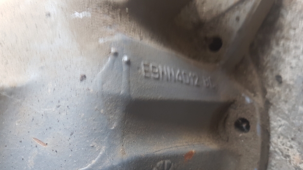 Ford New Holland Rear Half Axle Complete Rhs E9nn4010bd, E9nn4012bd, E9nn4235db - Essieu arrière pour Tracteur agricole: photos 3 Ford New Holland Rear Half Axle Complete Rhs E9nn4010bd, E9nn4012bd, E9nn4235db - Essieu arrière pour Tracteur agricole: photos 3