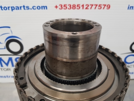 Ford New Holland Ts115a, 40, Ts Series Rear Clutch Housing Complete 82036853 - Embrayage et pièces pour Tracteur agricole: photos 3 Ford New Holland Ts115a, 40, Ts Series Rear Clutch Housing Complete 82036853 - Embrayage et pièces pour Tracteur agricole: photos 3