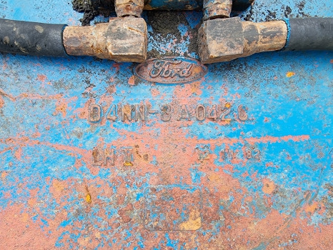Ford New Holland Tw20, Tw10, Tw30 Front Axle Support D4nn3a042c - Essieu avant: photos 3 Ford New Holland Tw20, Tw10, Tw30 Front Axle Support D4nn3a042c - Essieu avant: photos 3