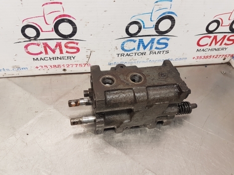 Ford Ts115, 10, Tw Tw15 Hydraulic Spool Valve Body Double E9nnb950bb , 81864873 - Valve hydraulique pour Tracteur agricole: photos 1 Ford Ts115, 10, Tw Tw15 Hydraulic Spool Valve Body Double E9nnb950bb , 81864873 - Valve hydraulique pour Tracteur agricole: photos 1