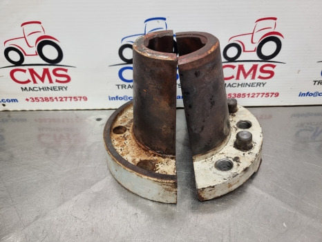 Ford Tw15, Tw10, Tw20, Wheel Wedges Pair D6nn1n035a, D9nn1n036aa - Jante pour Tracteur agricole: photos 2 Ford Tw15, Tw10, Tw20, Wheel Wedges Pair D6nn1n035a, D9nn1n036aa - Jante pour Tracteur agricole: photos 2