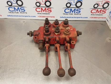 Valve hydraulique pour Tracteur agricole Gresen Hydraulic 3 Spool Valve,triple Spool Valve With 3 Levers Gresen 2703: photos 1