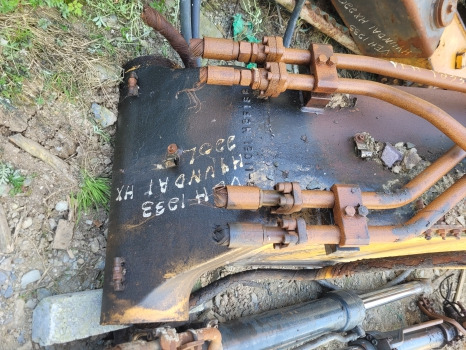 Hyundai Hx220lc Boom 5.68 M 61k6-10100, 61k6-11062 - Flèche pour Pelle: photos 3 Hyundai Hx220lc Boom 5.68 M 61k6-10100, 61k6-11062 - Flèche pour Pelle: photos 3