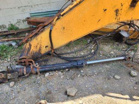 Hyundai Hx220lc Boom Lift Ram Cylinder 31k6-50110, 31k6-50120, 31y1-45410 - Vérin hydraulique pour Pelle: photos 1 Hyundai Hx220lc Boom Lift Ram Cylinder 31k6-50110, 31k6-50120, 31y1-45410 - Vérin hydraulique pour Pelle: photos 1