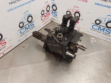 Jcb 4220 Fastrac Steering Orbital Unit Parts Only 429a5093, 11195944 - Commande de gouvernail pour Tracteur agricole: photos 1 Jcb 4220 Fastrac Steering Orbital Unit Parts Only 429a5093, 11195944 - Commande de gouvernail pour Tracteur agricole: photos 1