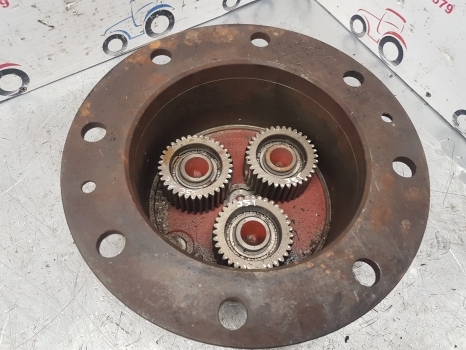 John Deere 2650 Front Axle Hub Hat Assy L60111, L60110, 4472463005, 4472363006 - Moyeu pour Tracteur agricole: photos 4 John Deere 2650 Front Axle Hub Hat Assy L60111, L60110, 4472463005, 4472363006 - Moyeu pour Tracteur agricole: photos 4
