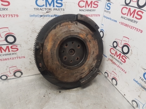 John Deere 3130, 3030, 1830, 2030, 2130 Flywheel At26482, Ar92508 - Volant moteur pour Tracteur agricole: photos 1 John Deere 3130, 3030, 1830, 2030, 2130 Flywheel At26482, Ar92508 - Volant moteur pour Tracteur agricole: photos 1