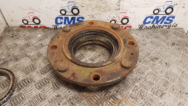 John Deere 3200 ,3400 Hub Bolt Plate Z72470 - Moyeu pour Tracteur agricole: photos 5 John Deere 3200 ,3400 Hub Bolt Plate Z72470 - Moyeu pour Tracteur agricole: photos 5