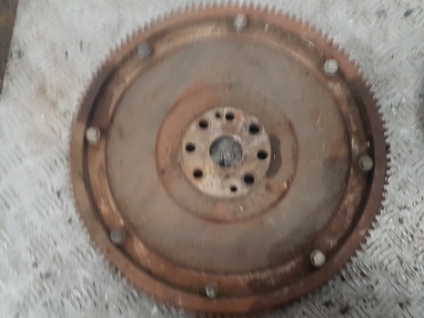 John Deere 3220, 3215, 3415, 3420 Telehandler Flywheel Assy R516568, R516568 - Volant moteur pour Chariot télescopique: photos 4 John Deere 3220, 3215, 3415, 3420 Telehandler Flywheel Assy R516568, R516568 - Volant moteur pour Chariot télescopique: photos 4