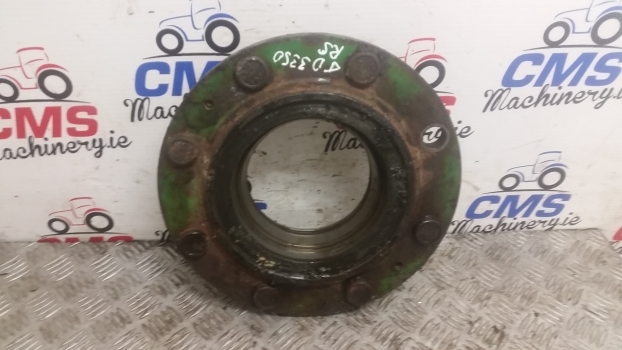 John Deere 40, 41, 50, 55 Series 2950, 3050, 3150, 3350 Front Axle Hub L41928 - Moyeu pour Tracteur agricole: photos 1 John Deere 40, 41, 50, 55 Series 2950, 3050, 3150, 3350 Front Axle Hub L41928 - Moyeu pour Tracteur agricole: photos 1