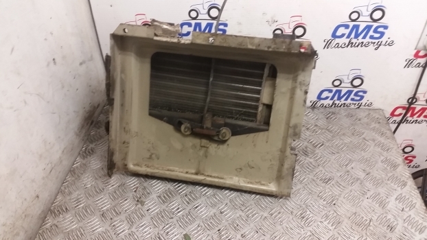 John Deere 50 Series, 1550, 1750, 1850, 1950 Heater Housing Assembly Al61944 - Chauffage/ Ventilation pour Tracteur agricole: photos 1 John Deere 50 Series, 1550, 1750, 1850, 1950 Heater Housing Assembly Al61944 - Chauffage/ Ventilation pour Tracteur agricole: photos 1