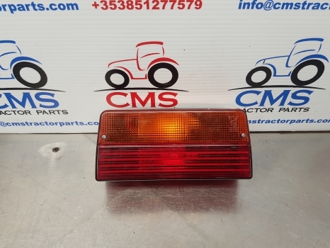 John Deere 6000, 6010, 6030, 700, 6m Series, Rear Lamp Al112964, Al112011 - Feu arrière pour Tracteur agricole: photos 1 John Deere 6000, 6010, 6030, 700, 6m Series, Rear Lamp Al112964, Al112011 - Feu arrière pour Tracteur agricole: photos 1