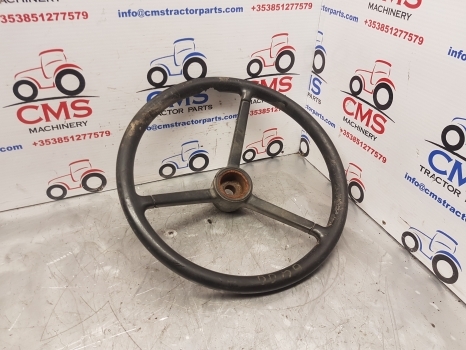 John Deere 6100, 6200, 6300, 6400 Steering Wheel L76942 - Volant pour Tracteur agricole: photos 1 John Deere 6100, 6200, 6300, 6400 Steering Wheel L76942 - Volant pour Tracteur agricole: photos 1