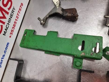 John Deere 6145r, 6r Series, Hydraulic Assorted Brackets Al218604 - Hydraulique: photos 5 John Deere 6145r, 6r Series, Hydraulic Assorted Brackets Al218604 - Hydraulique: photos 5