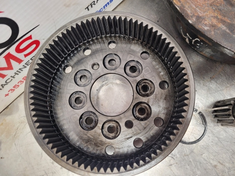 John Deere 6610, 6620 Zf Apl As 2045 Deutz, Same Hub Reduction Kit 4475.406.061 - Essieu avant: photos 4 John Deere 6610, 6620 Zf Apl As 2045 Deutz, Same Hub Reduction Kit 4475.406.061 - Essieu avant: photos 4