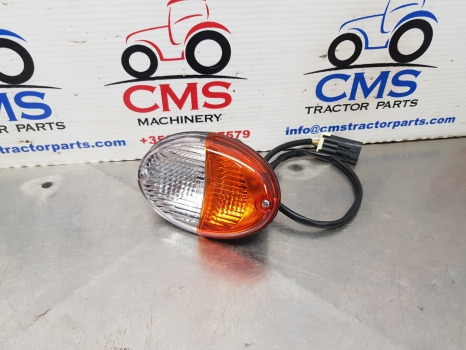 John Deere 6m, 6r, 6030, 5m Indicator Light Lh Al171029 - Lumière/ Éclairage: photos 1 John Deere 6m, 6r, 6030, 5m Indicator Light Lh Al171029 - Lumière/ Éclairage: photos 1