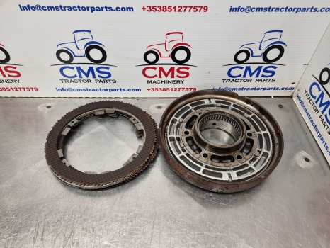 John Deere 7700, 6810, 7810, Clutch Housing Pack R96835, R120476, Re53257 - Embrayage et pièces: photos 1 John Deere 7700, 6810, 7810, Clutch Housing Pack R96835, R120476, Re53257 - Embrayage et pièces: photos 1