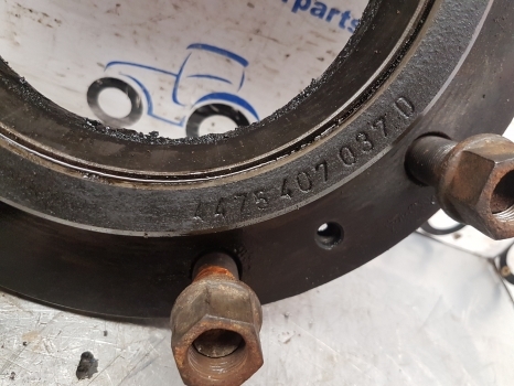 John Deere Deutz Agrotron Zf Front Hub Bolt Plate L101713, 4475407037, 04415114 - Moyeu pour Tracteur agricole: photos 2 John Deere Deutz Agrotron Zf Front Hub Bolt Plate L101713, 4475407037, 04415114 - Moyeu pour Tracteur agricole: photos 2