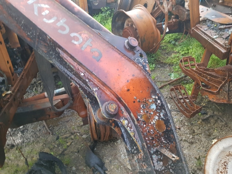Kubota K 030 Digging Arm Complete, Telescopic Option - Flèche pour Pelle sur chenille: photos 4 Kubota K 030 Digging Arm Complete, Telescopic Option - Flèche pour Pelle sur chenille: photos 4