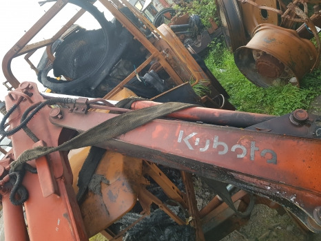 Kubota K 030 Digging Arm Complete, Telescopic Option - Flèche pour Pelle sur chenille: photos 2 Kubota K 030 Digging Arm Complete, Telescopic Option - Flèche pour Pelle sur chenille: photos 2