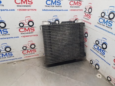 Kubota M5092 Intercooler - Système d'admission d'air: photos 1 Kubota M5092 Intercooler - Système d'admission d'air: photos 1