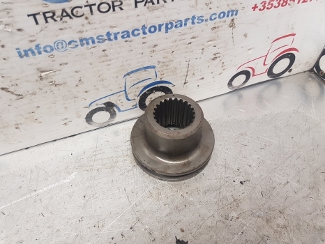 Lamborghini 1106, 1306 Same Laser 100, 110 Transmission Fwd Sleeve 0.202.3821.0 - Transmission pour Tracteur agricole: photos 2 Lamborghini 1106, 1306 Same Laser 100, 110 Transmission Fwd Sleeve 0.202.3821.0 - Transmission pour Tracteur agricole: photos 2