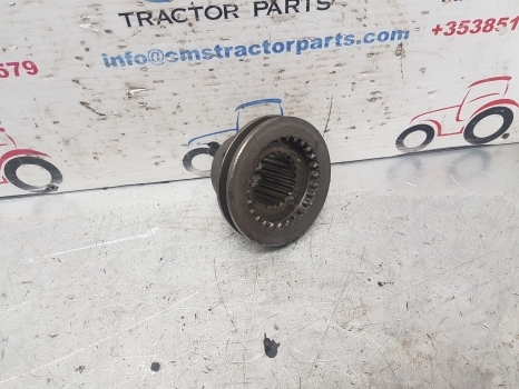 Lamborghini 1106, 1306 Same Laser 100, 110 Transmission Fwd Sleeve 0.202.3821.0 - Transmission pour Tracteur agricole: photos 4 Lamborghini 1106, 1306 Same Laser 100, 110 Transmission Fwd Sleeve 0.202.3821.0 - Transmission pour Tracteur agricole: photos 4