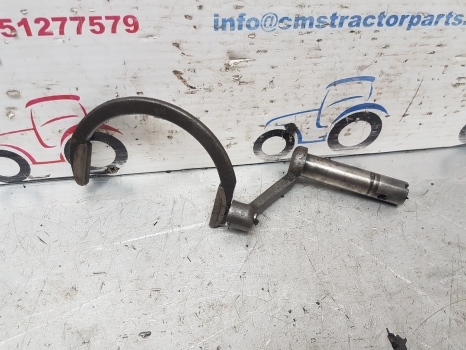 Lamborghini 1106 Same Laser Pto Control Fork 0.269.3653.0/10, 0.188.3659.0/20 - Transmission pour Tracteur agricole: photos 3 Lamborghini 1106 Same Laser Pto Control Fork 0.269.3653.0/10, 0.188.3659.0/20 - Transmission pour Tracteur agricole: photos 3