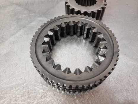 Landini Vision 105, Mccormick, Pto Sleeve Hub 3534486m1, 3539467m1 - Transmission: photos 5 Landini Vision 105, Mccormick, Pto Sleeve Hub 3534486m1, 3539467m1 - Transmission: photos 5