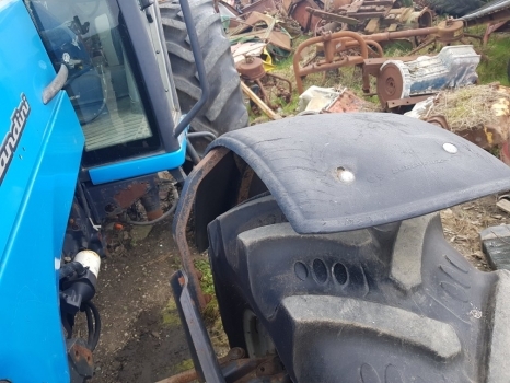 Landini Vision 105 Mythos 100 Cab Mudguard Fender Front Kit - Aile pour Tracteur agricole: photos 2 Landini Vision 105 Mythos 100 Cab Mudguard Fender Front Kit - Aile pour Tracteur agricole: photos 2