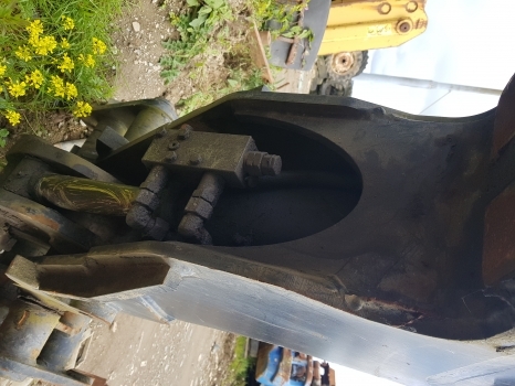 Manitou Mlt 735-120 Lsu Tilt Ram Cylinder 252392, 264802, 238842, 245512, 252392 - Vérin hydraulique pour Chariot télescopique: photos 2 Manitou Mlt 735-120 Lsu Tilt Ram Cylinder 252392, 264802, 238842, 245512, 252392 - Vérin hydraulique pour Chariot télescopique: photos 2