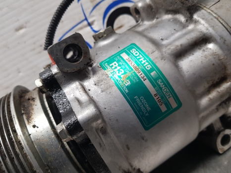Manitou Mlt735-120 Lsu Air Conditioning Compressor 52500571, 700002038 - Pièce de climatisation: photos 3 Manitou Mlt735-120 Lsu Air Conditioning Compressor 52500571, 700002038 - Pièce de climatisation: photos 3