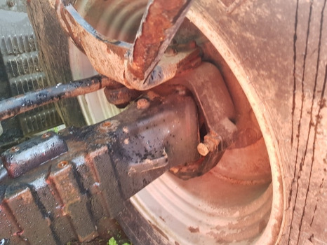 Manitou Mlt735-120 Lsu Dana Spicer Axle Hub Complete Front Lhs Rear Rhs - Essieu avant: photos 1 Manitou Mlt735-120 Lsu Dana Spicer Axle Hub Complete Front Lhs Rear Rhs - Essieu avant: photos 1