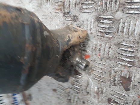 Manitou Mrt 2540, Mrt-x2540, Mtr2150, Mrt-x2150 Propeller Shaft 907575 - Arbre à cardan pour Machine agricole: photos 5 Manitou Mrt 2540, Mrt-x2540, Mtr2150, Mrt-x2150 Propeller Shaft 907575 - Arbre à cardan pour Machine agricole: photos 5