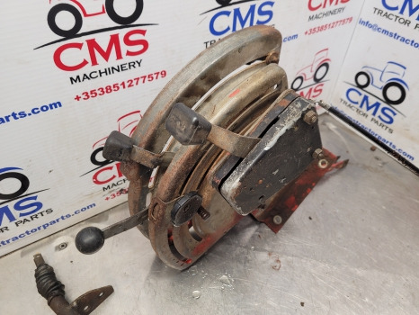 Massey Ferguson 290, 275, 298, 265 Draft Control, Quadrant 1870338m2, 1870316m2 - Cabine et intérieur pour Machine agricole: photos 3 Massey Ferguson 290, 275, 298, 265 Draft Control, Quadrant 1870338m2, 1870316m2 - Cabine et intérieur pour Machine agricole: photos 3